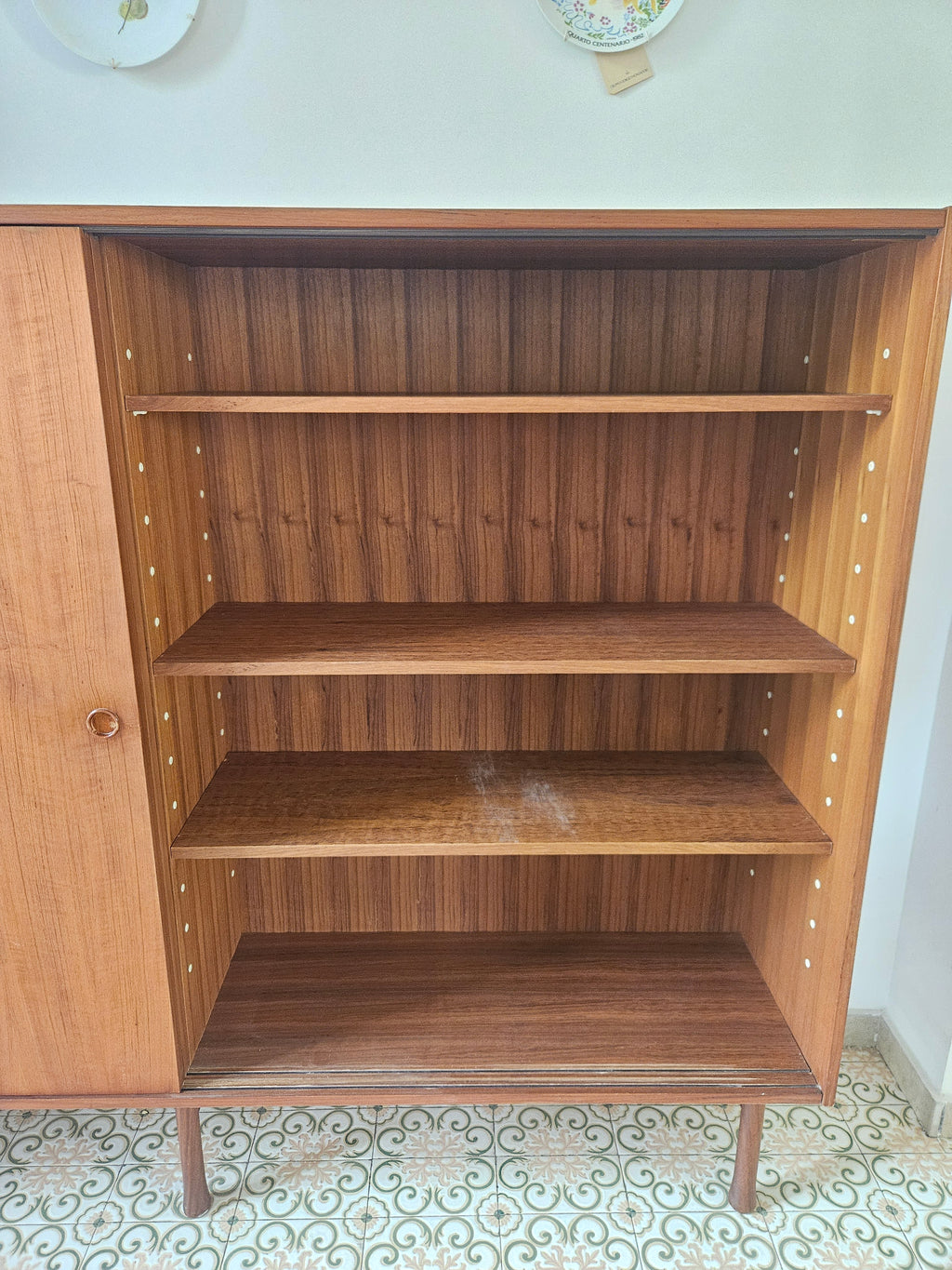 CREDENZA CON SCAFFALATURA IN STILE SCANDINAVO ANNI 60