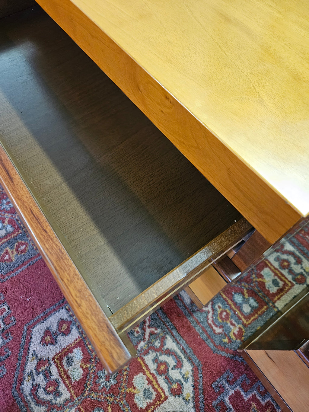 COPPIA DI COMODINI ANNI 70