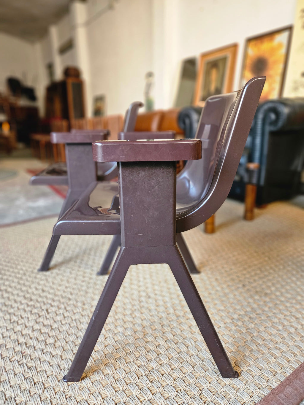 COPPIA DI SEDIE OLIVETTI SYNTHESIS DI ETTORE SOTTSASS