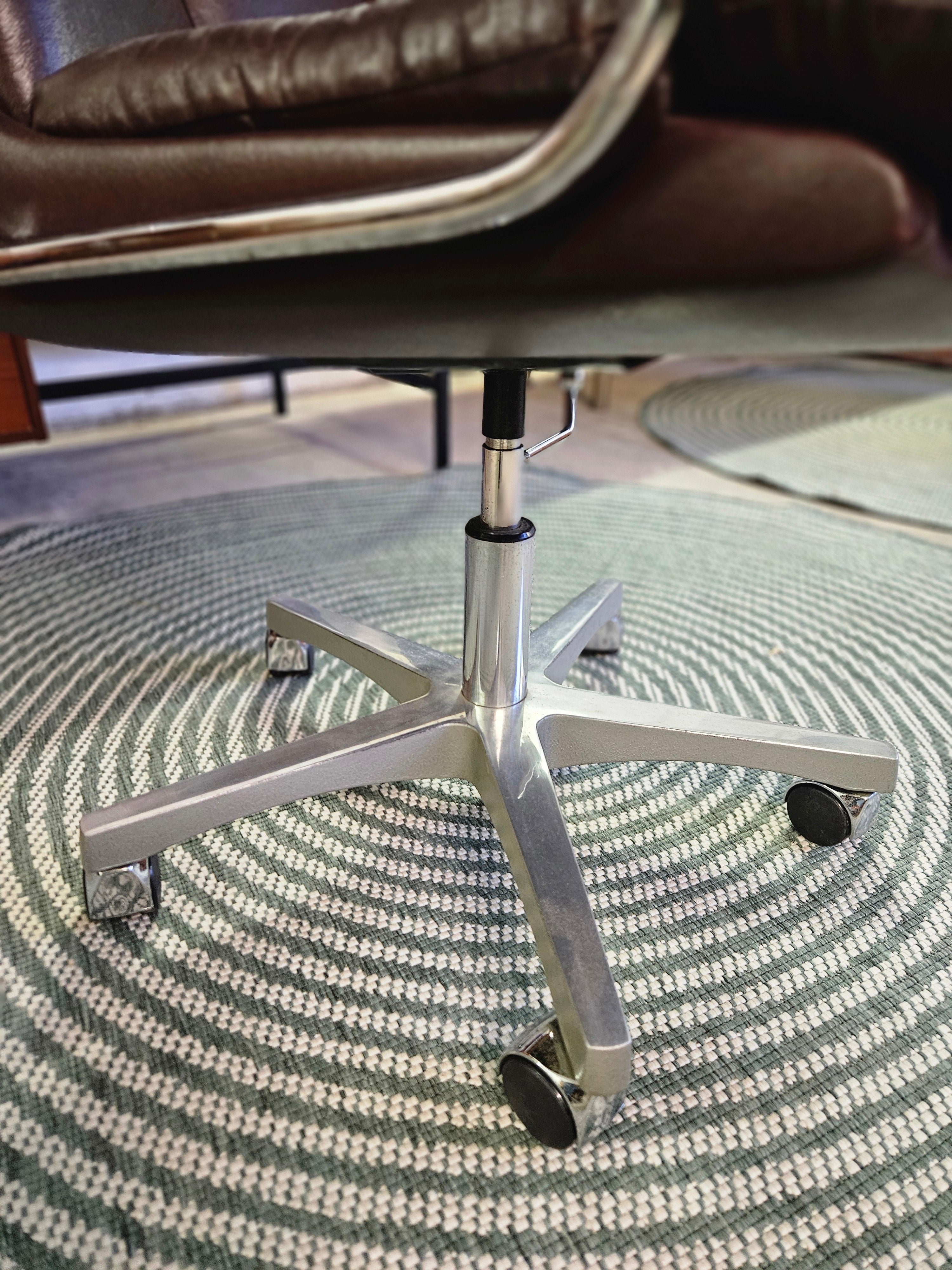 POLTRONA DA UFFICIO VINTAGE