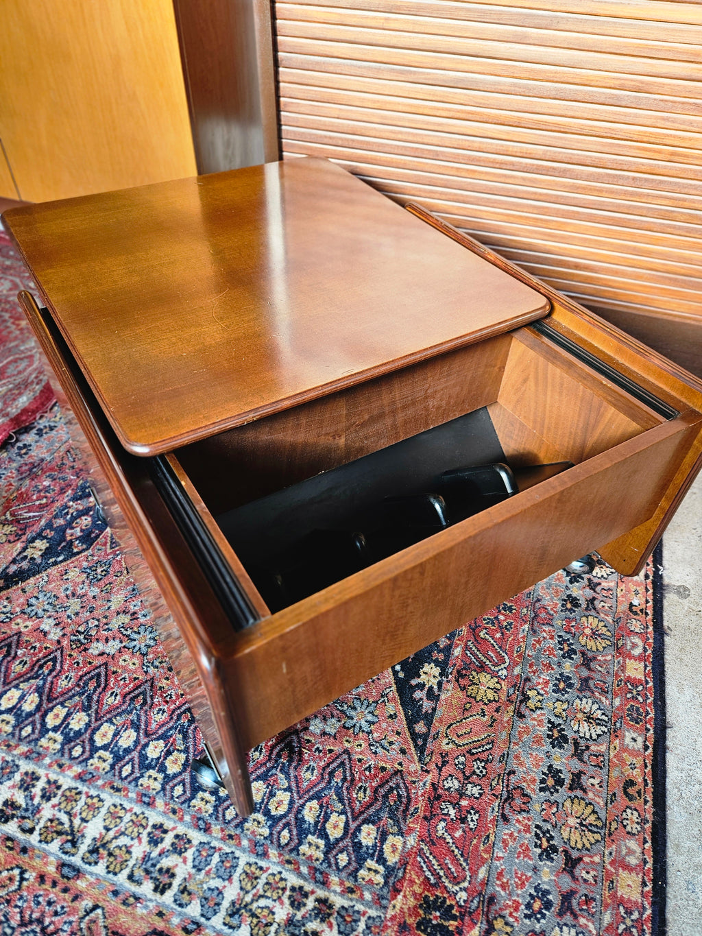 TAVOLINO SPRINGTIME DI MARCO ZANUSO PER ARFLEX