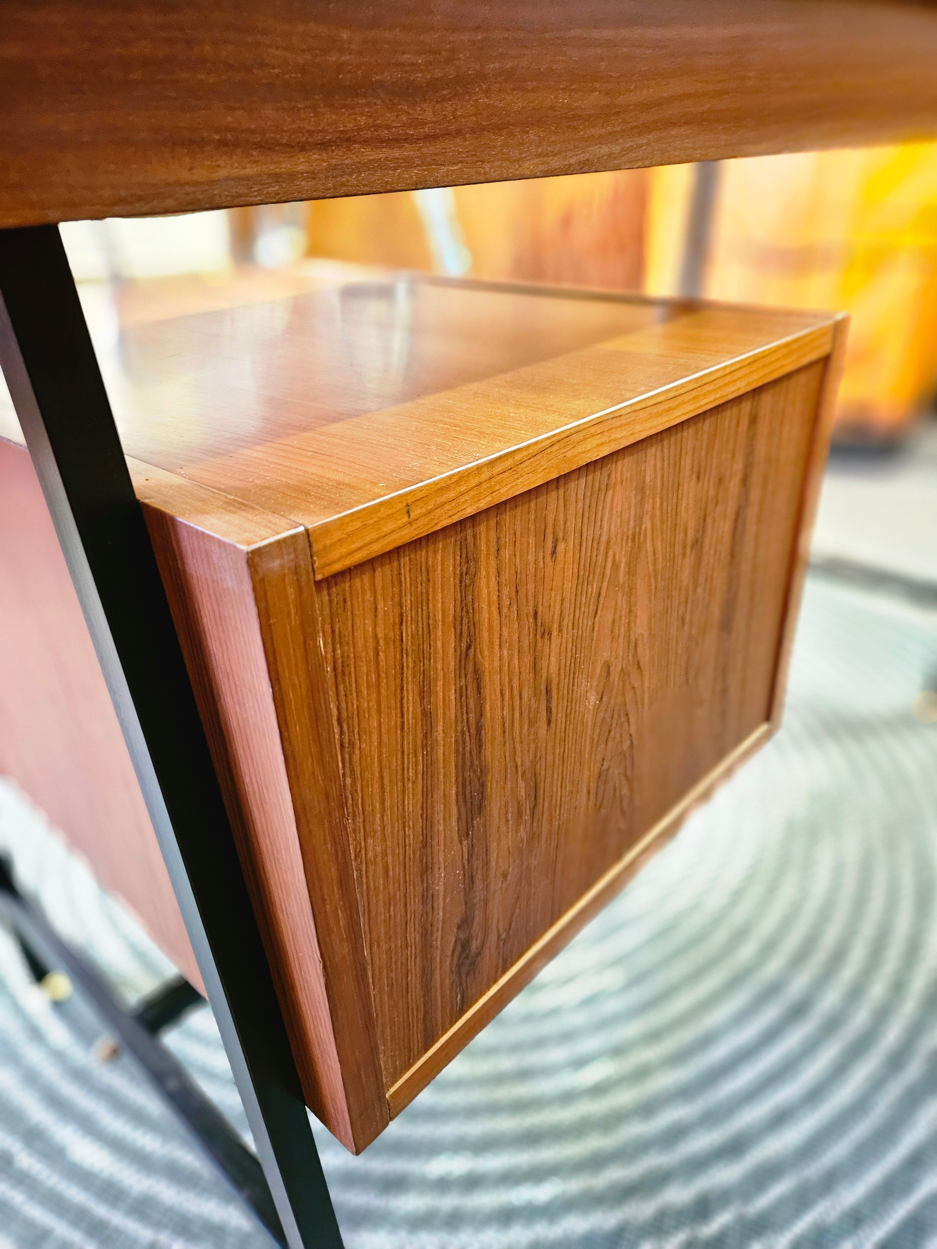 SCRITTOIO VINTAGE ANNI 60