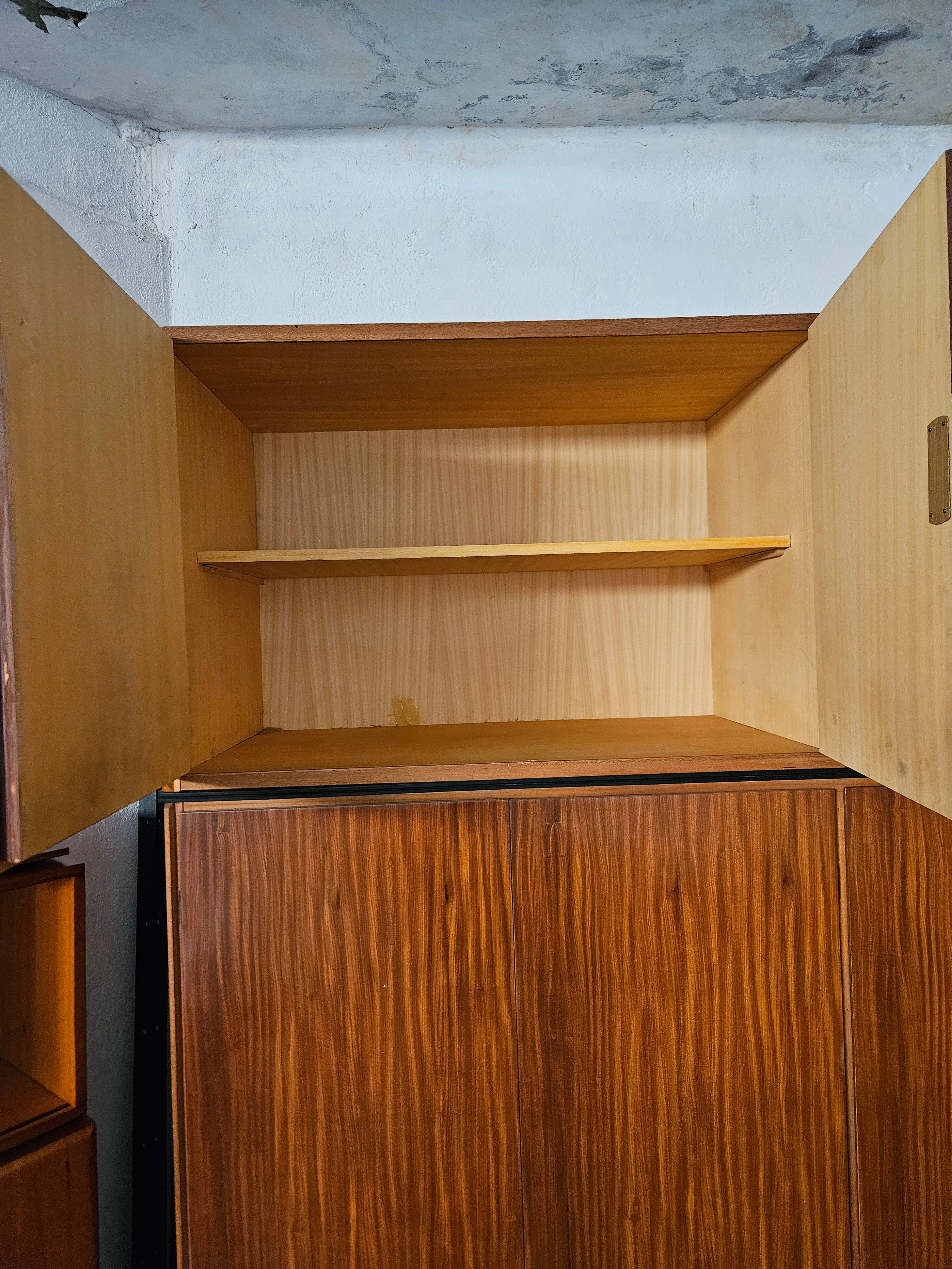 ARMADIO VINTAGE A 3 ANTE