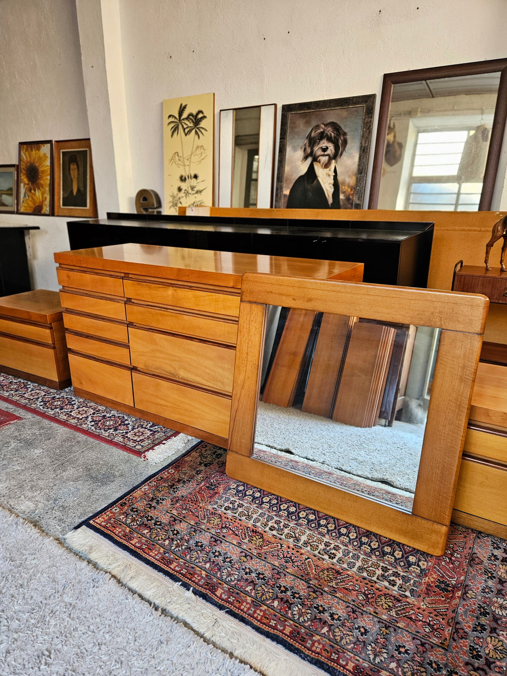 CASSETTIERA, COMODINI E SPECCHIO ANNI 70