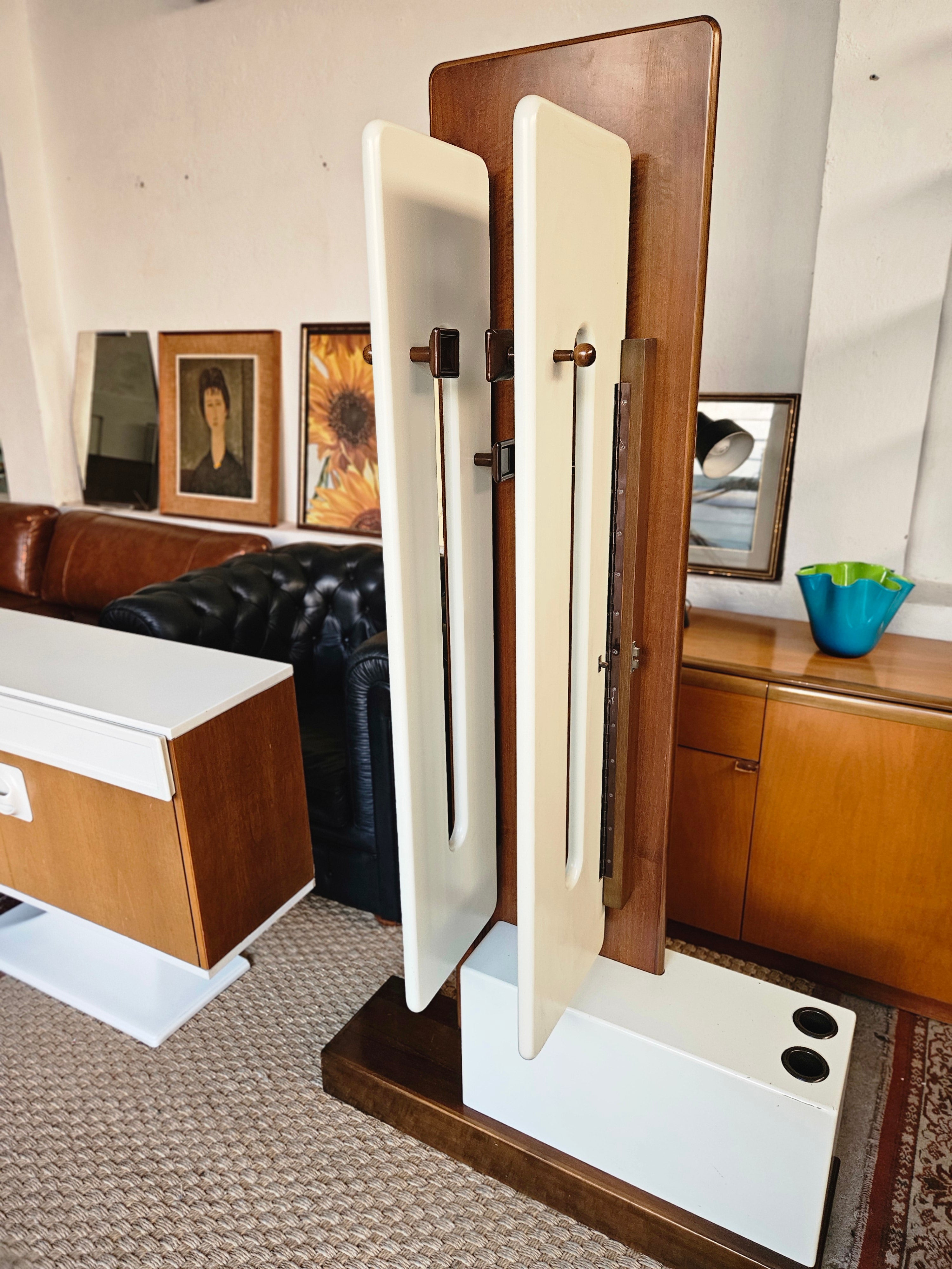 SET CREDENZA E APPENDIABITI SORMANI