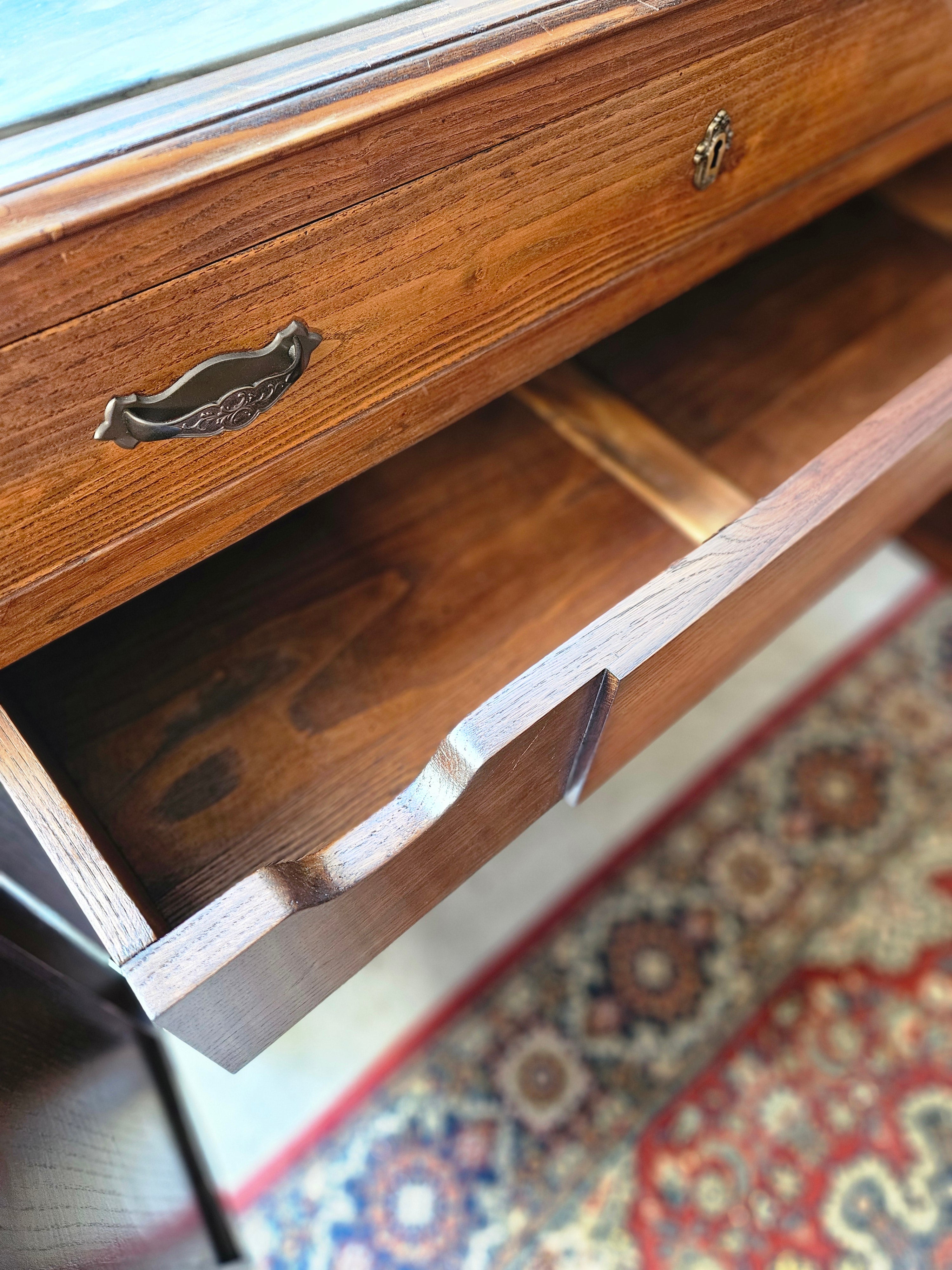 CASSETTIERA IN STILE LIBERTY