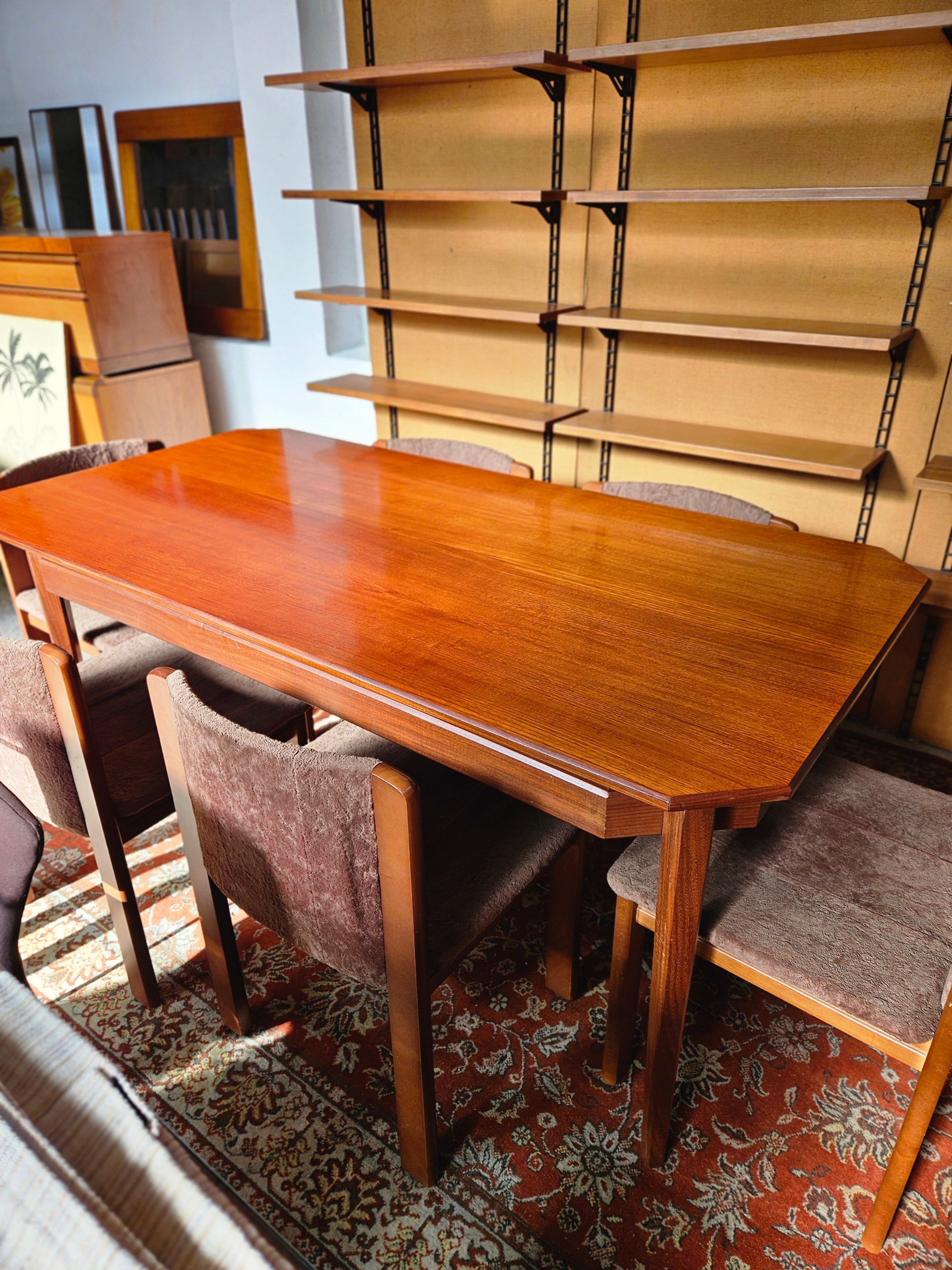 TAVOLO DA PRANZO ANNI 60
